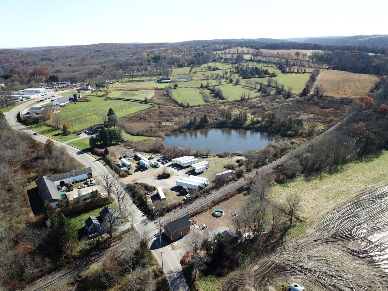 Warehouse / Garage in Great Location | AP19006