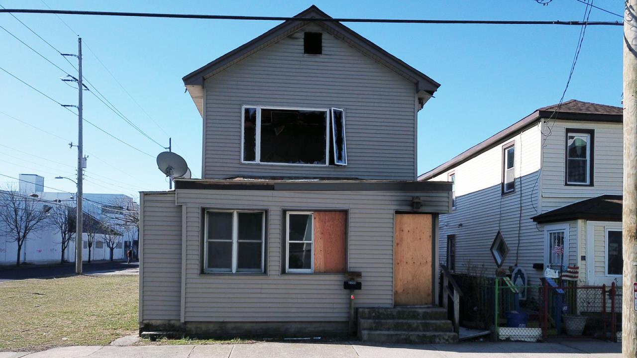 Perfect Fixer Upper AP202014