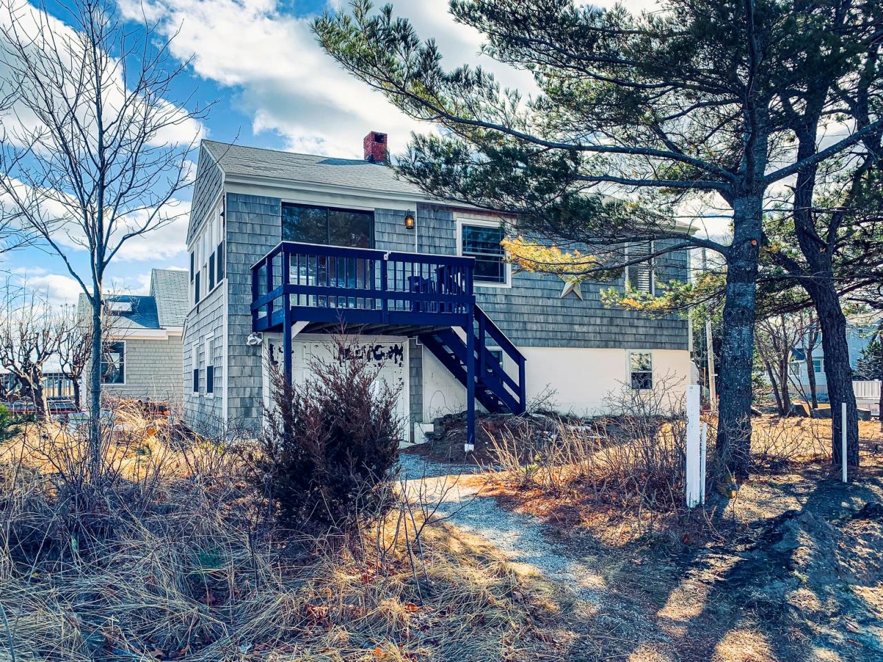 Oceanfront Property on Hills Beach AP202019