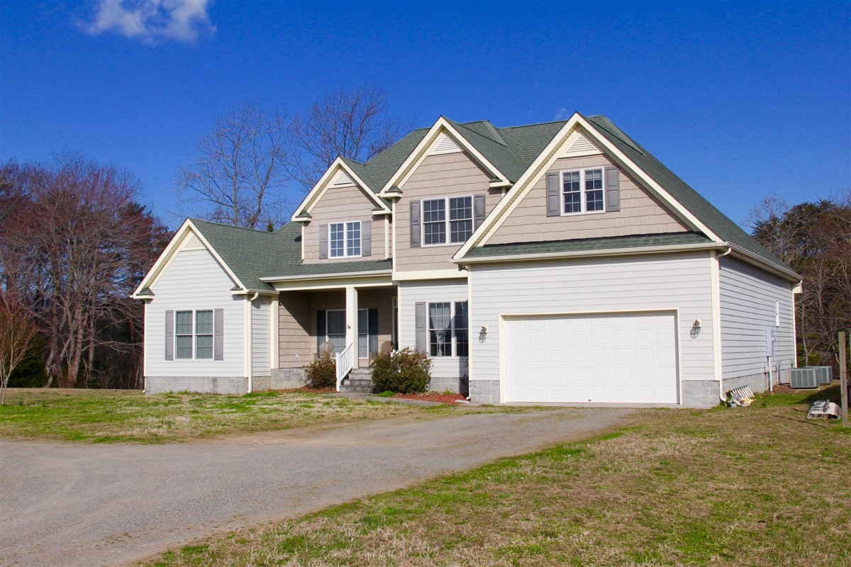 Custom Waterfront Home Deep Water Bay Access FX4570