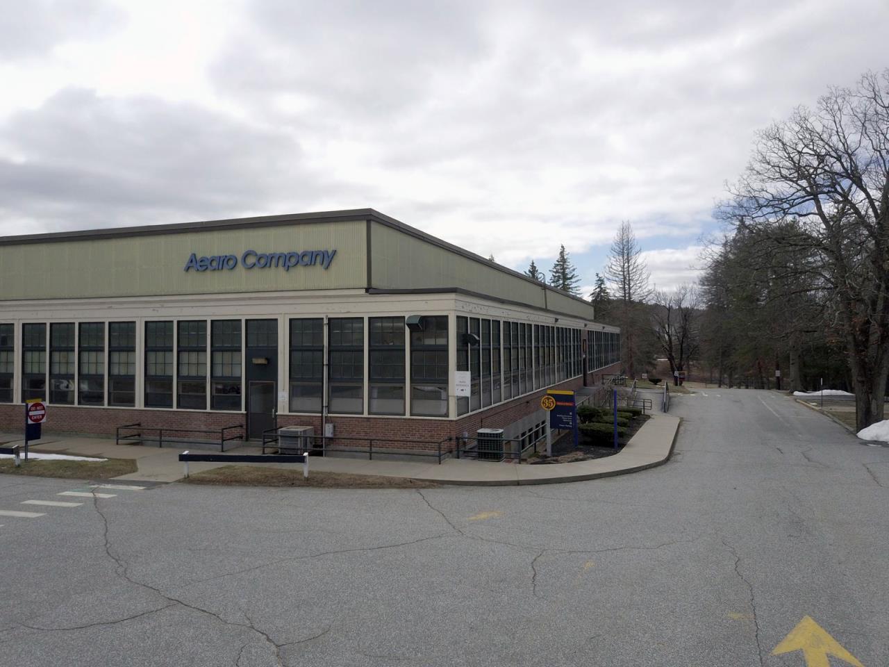 SOLD at auction 200K± sf Industrial & Office Bldgs. Only 99,000