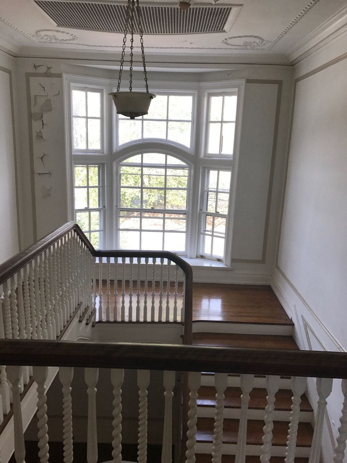 SOLD at auction Historic Mansion in Llewellyn Park West Orange, NJ