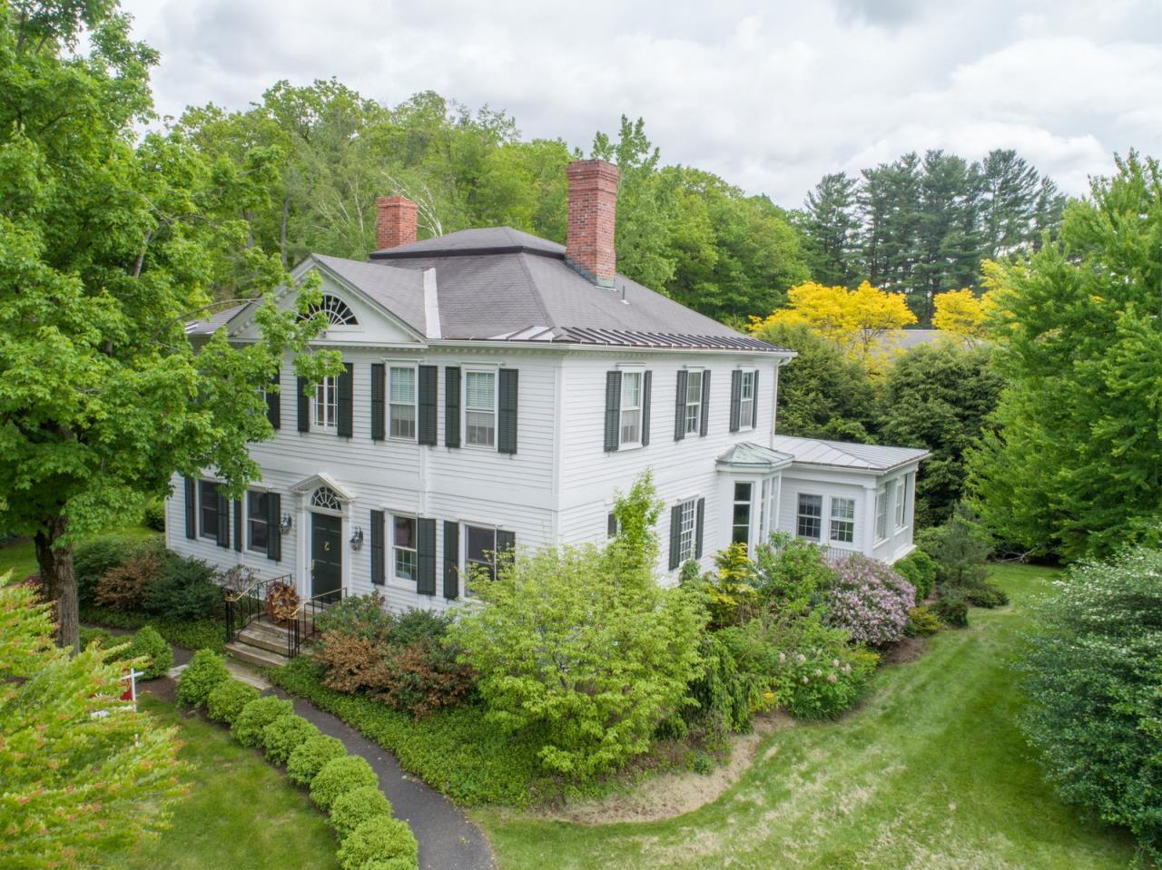 SOLD at auction 4,800± sf Office Building Former Norman Rockwell