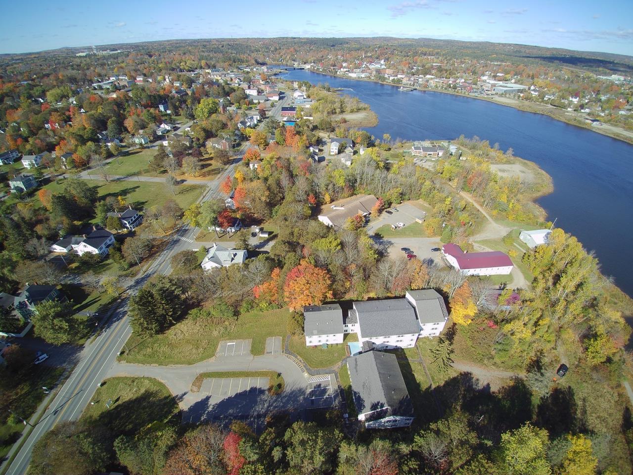 SOLD at auction 26Unit MultiFamily Riverfront and River View