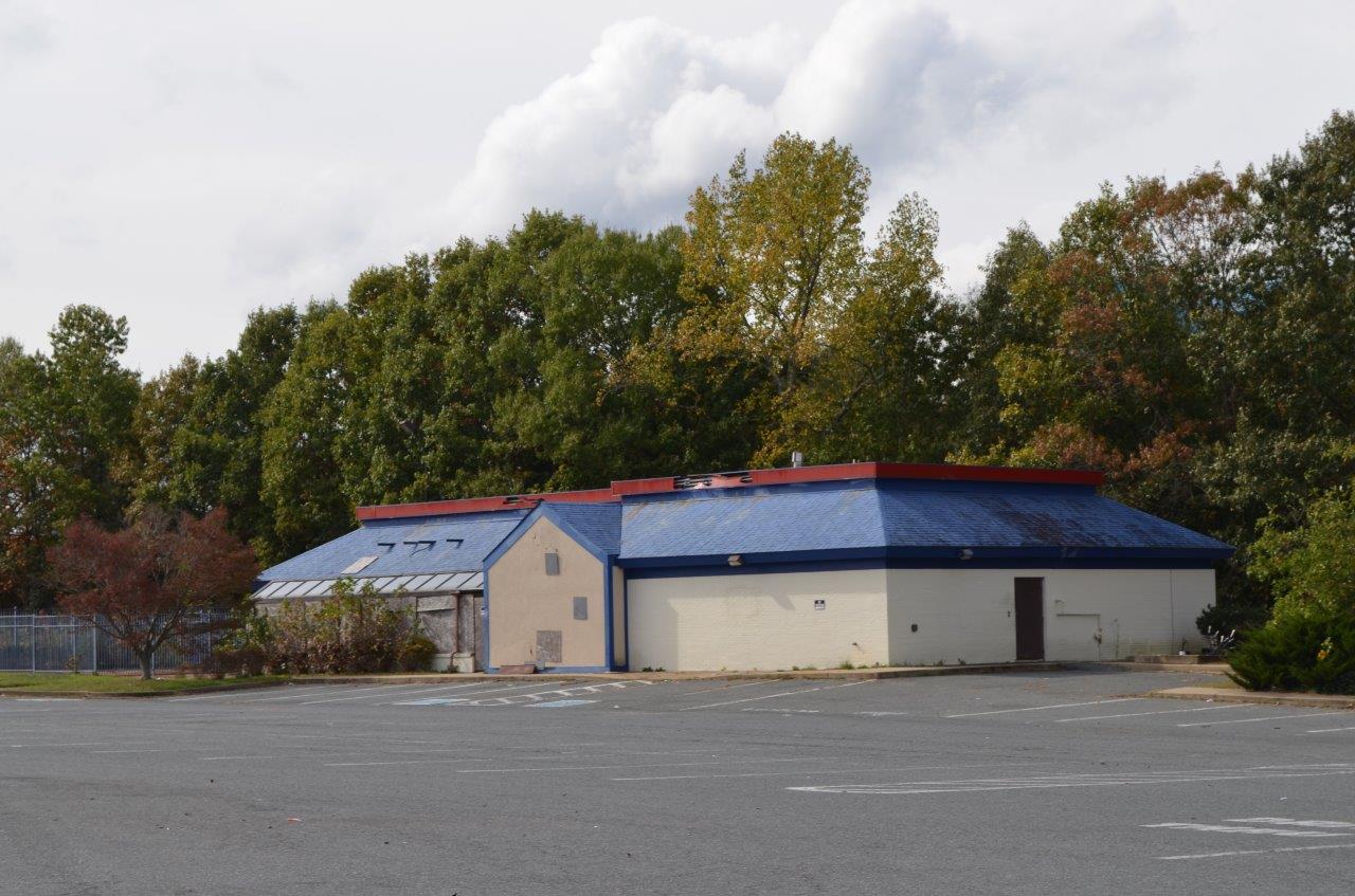 SOLD at auction Foreclosure I95 Commercial Dev Parcel, Former Fast