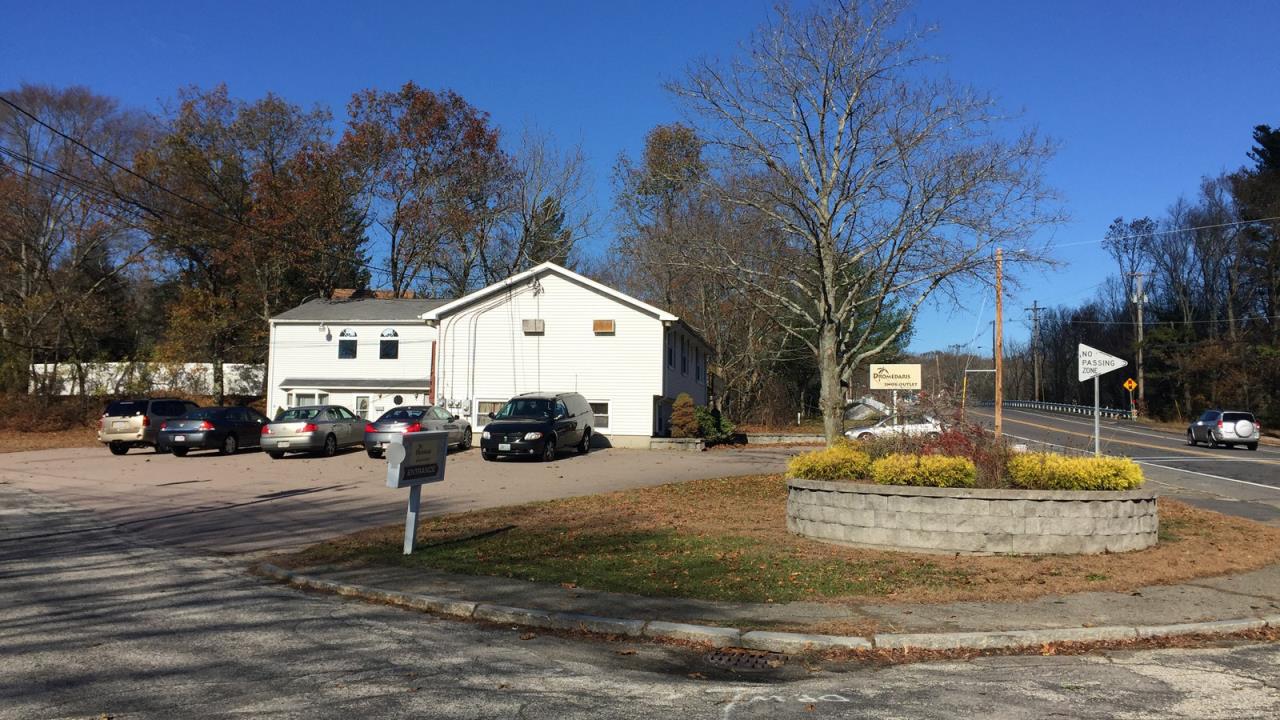 SOLD at auction 3Unit Mix of Retail and Residential Bellingham, MA