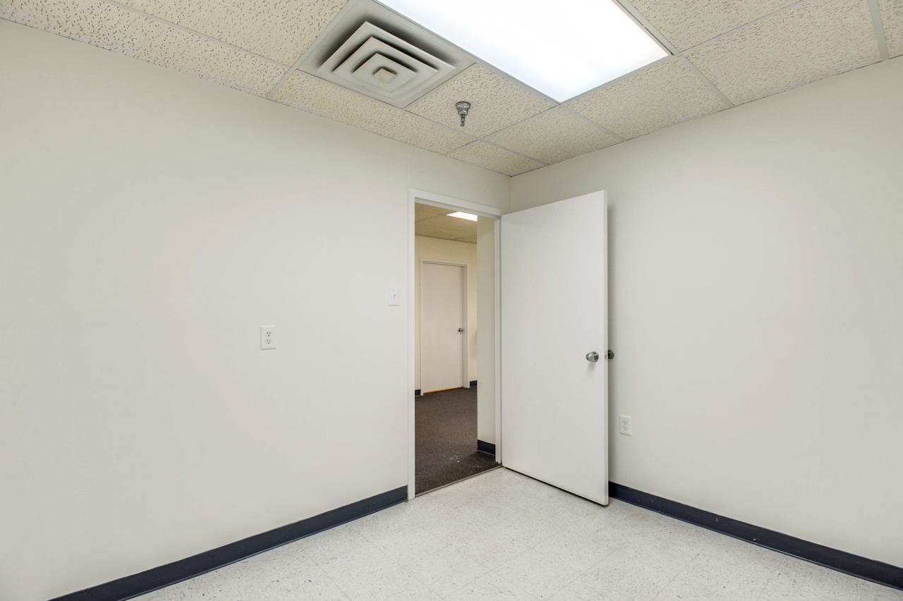 SOLD at auction Professional Office/Medical Condo Burke, VA