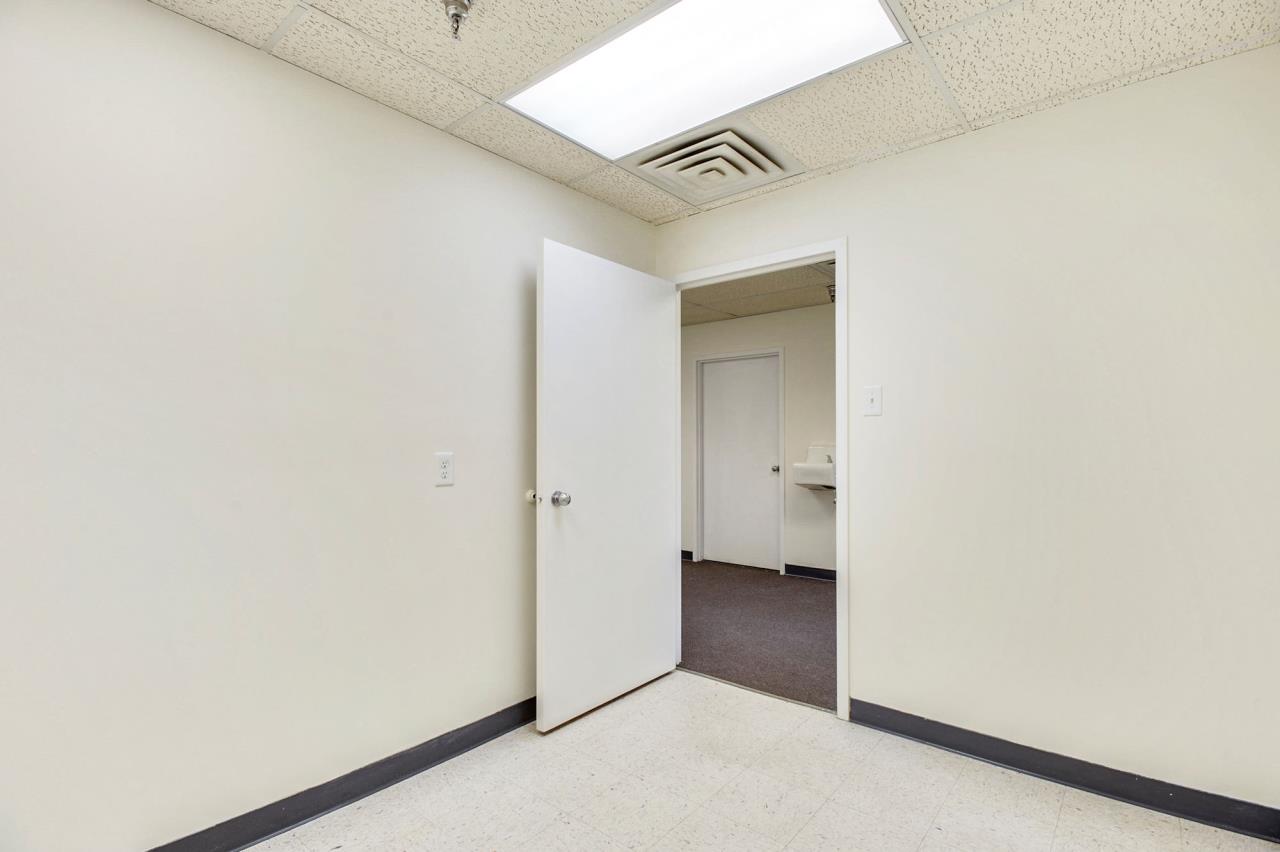 SOLD at auction Professional Office/Medical Condo Burke, VA