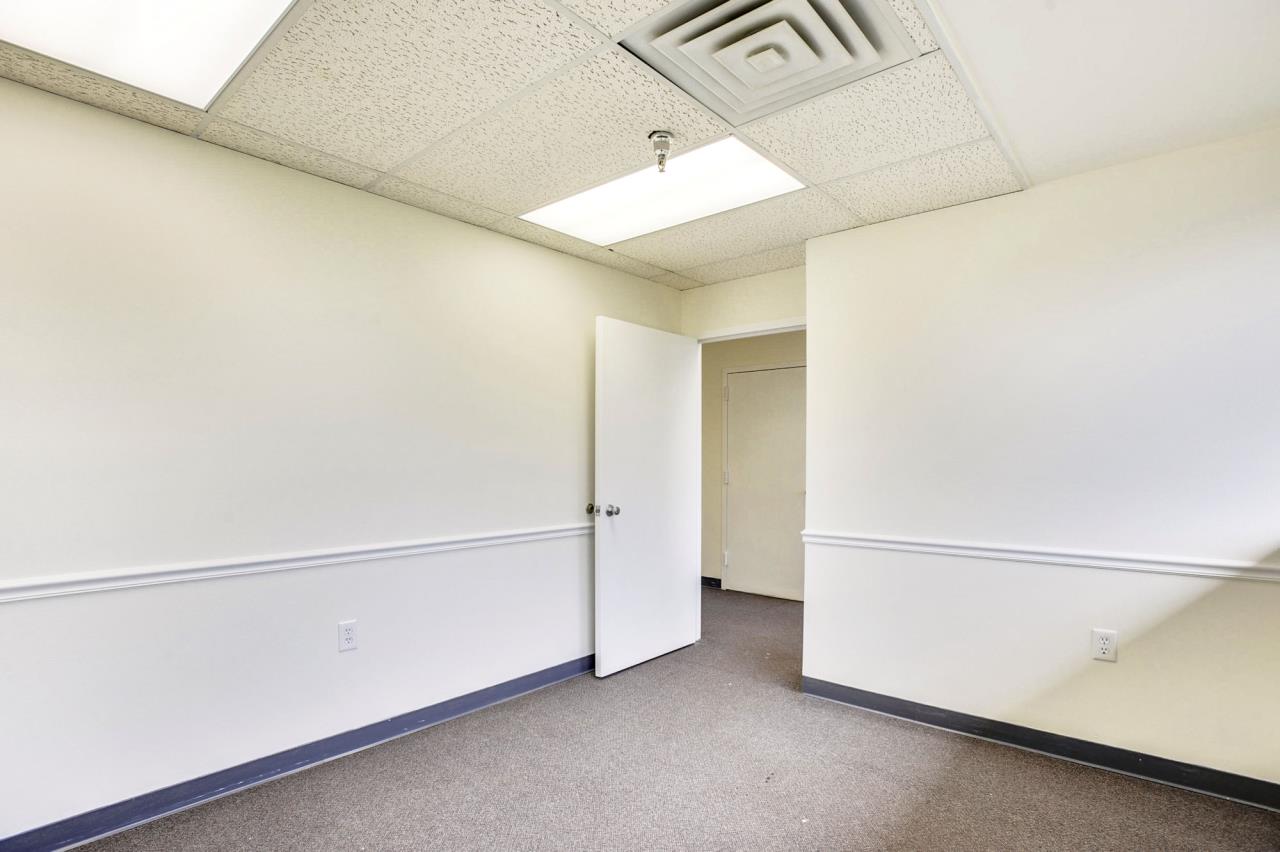 SOLD at auction Professional Office/Medical Condo Burke, VA