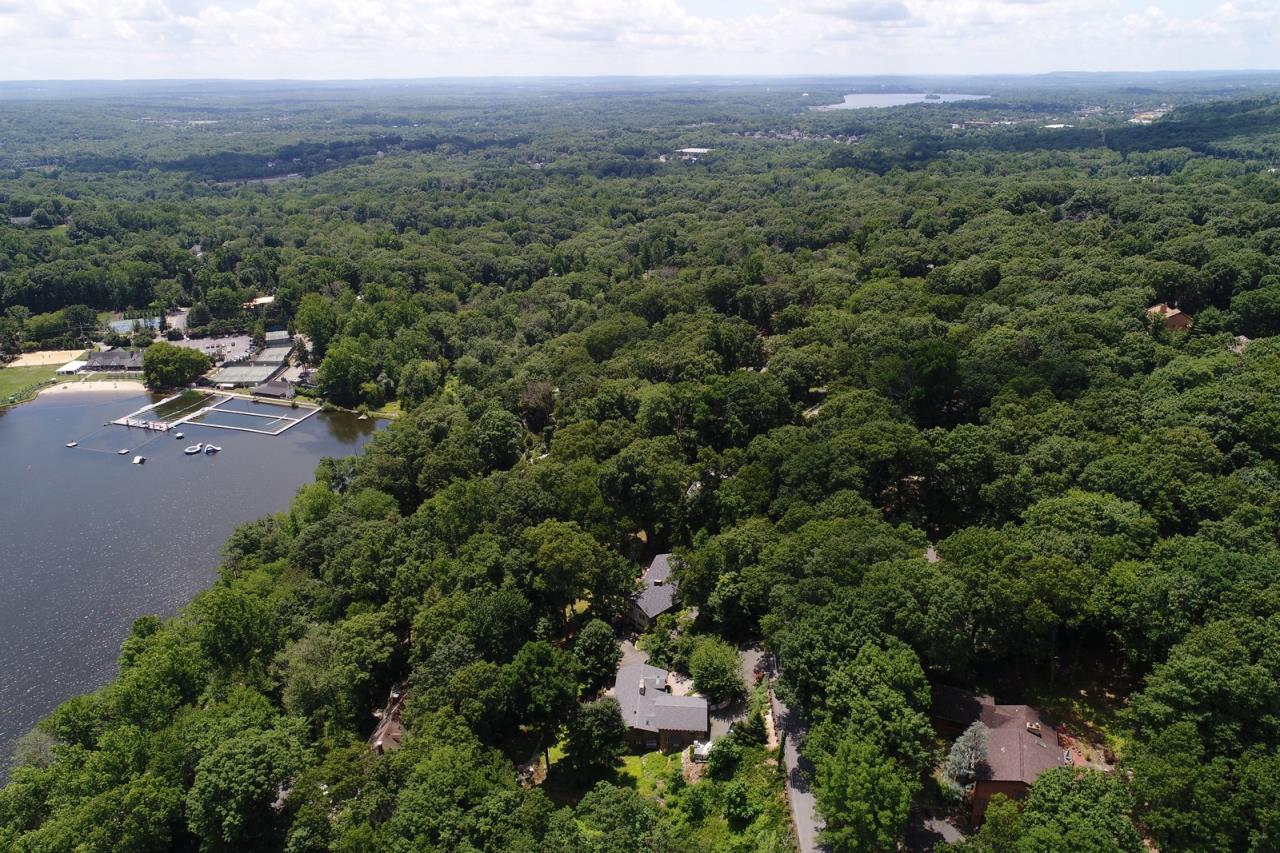 SOLD at auction Dream Home Site Lake Valhalla Montville, NJ