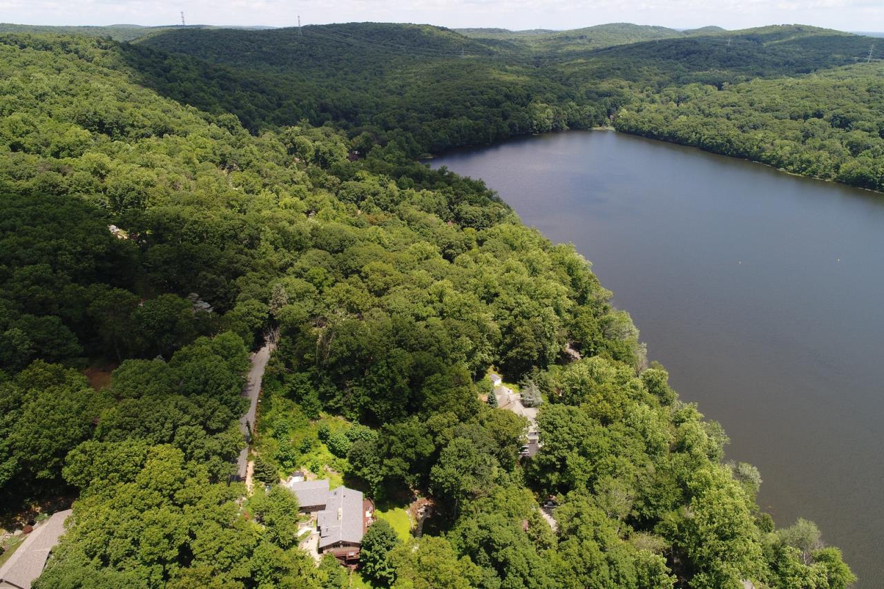 SOLD at auction Dream Home Site Lake Valhalla Montville, NJ