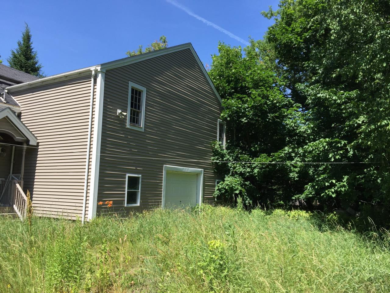 SOLD at auction New EnglandStyle Farmhouse Rockland, ME