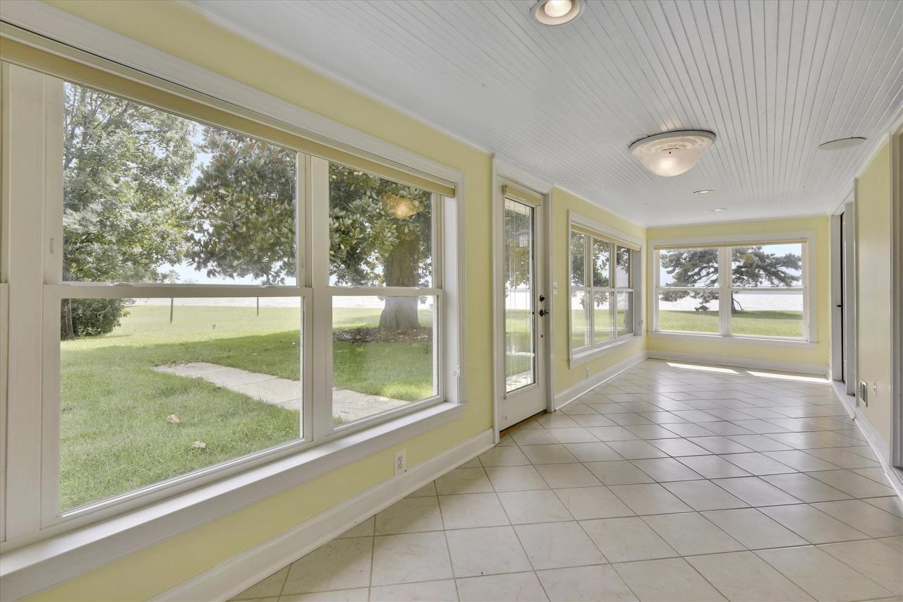 SOLD at auction Absolute Waterfront Home on 7+ Acres Broomes