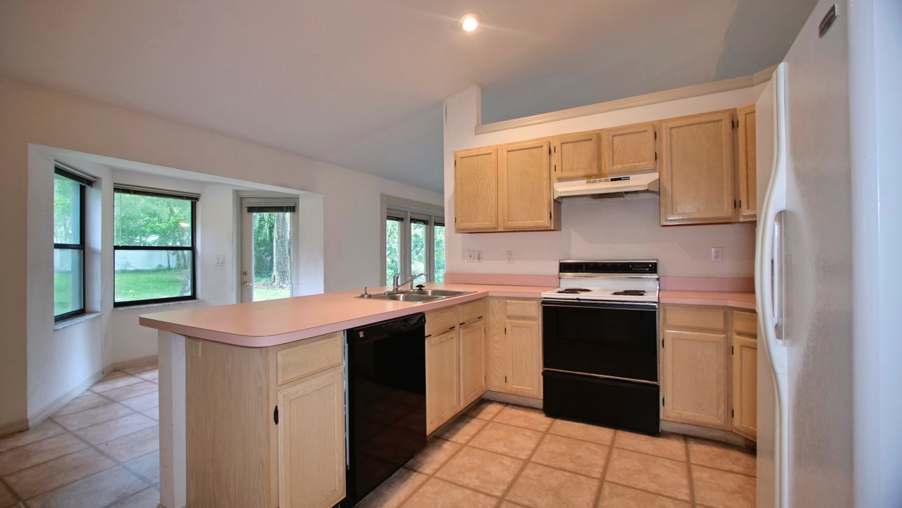 SOLD at auction Woodfields 3BR/2BA on .47+/ Acre Ocala, FL