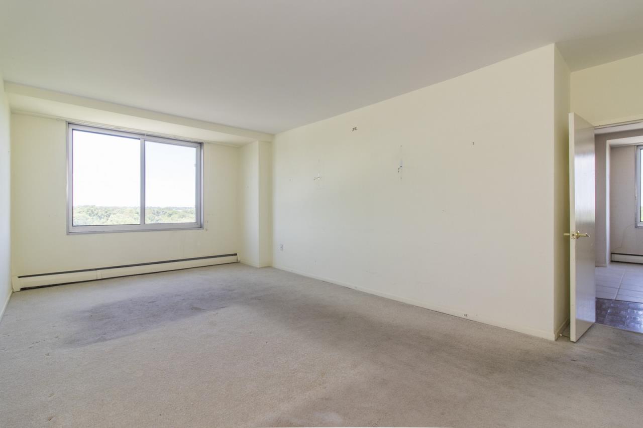 SOLD at auction Luxurious HighRise Condo Bala Cynwyd, PA