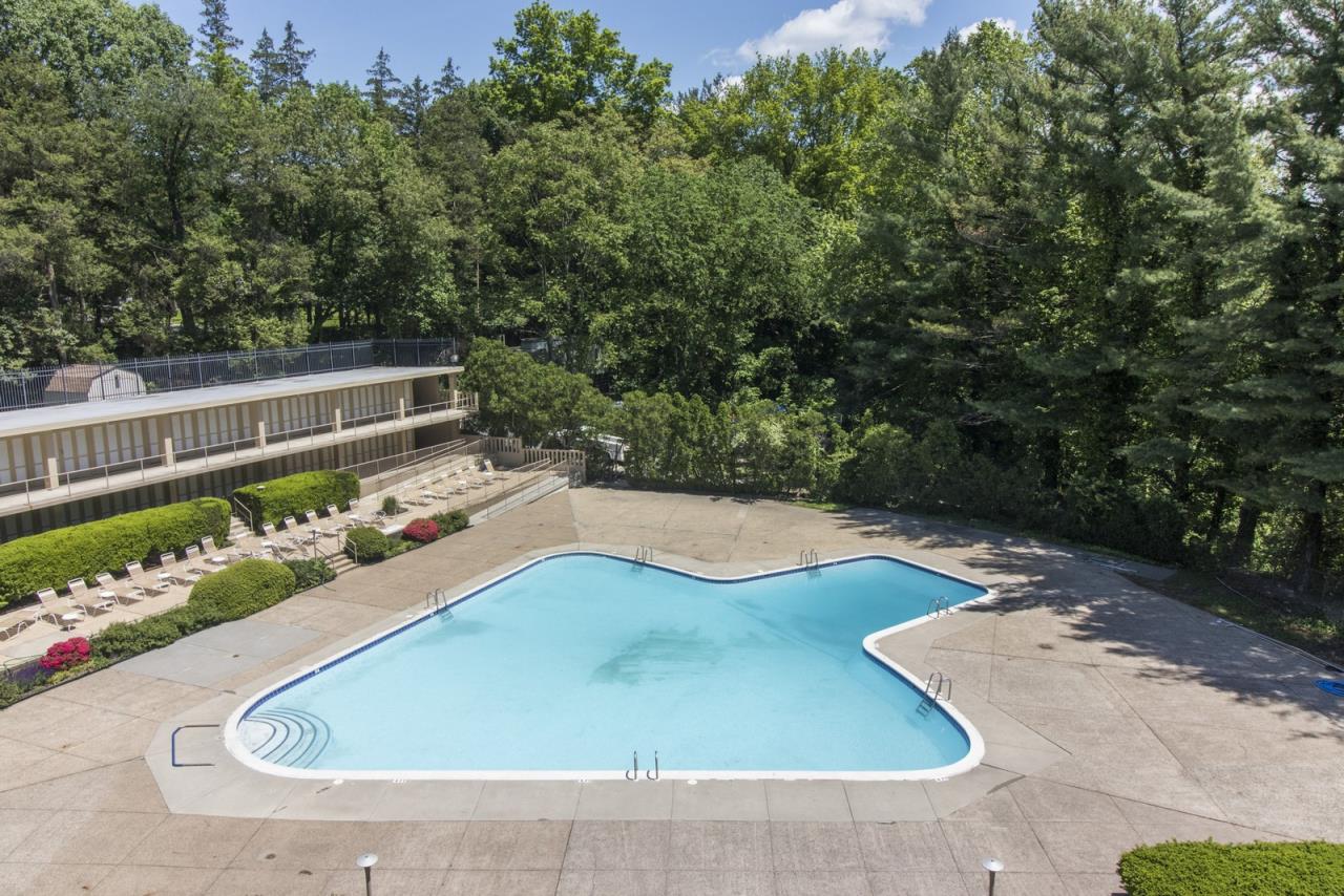 SOLD at auction Luxurious HighRise Condo Bala Cynwyd, PA