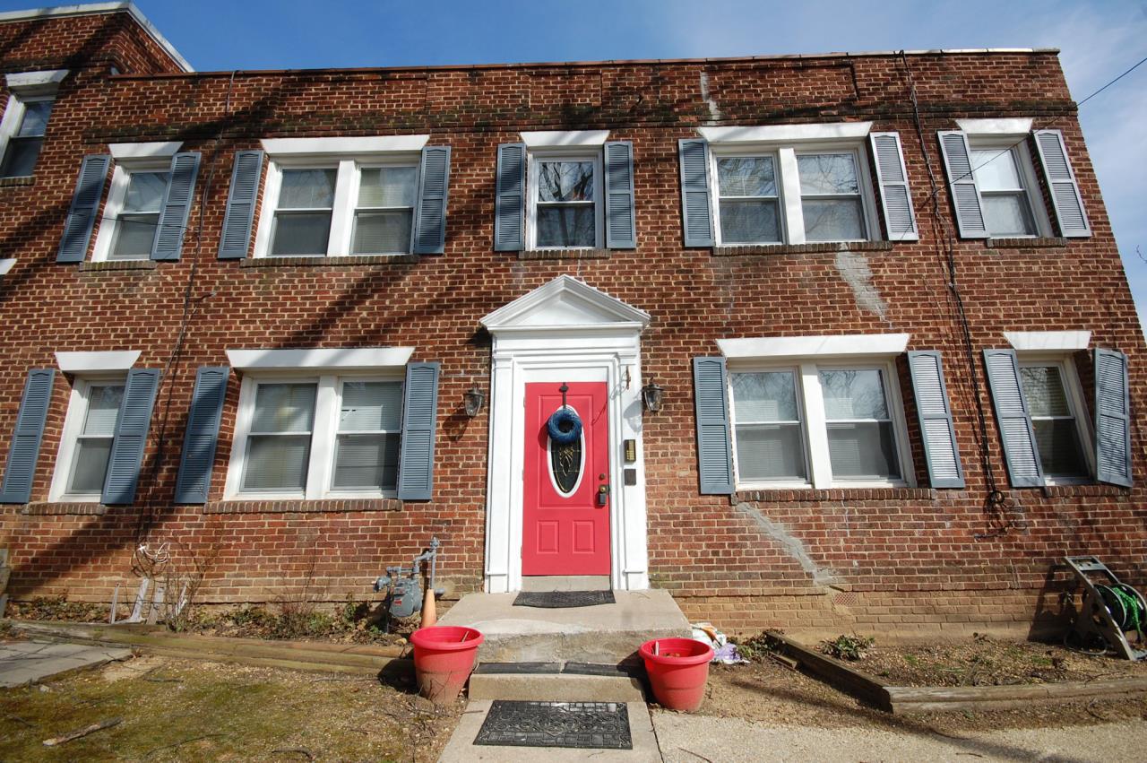 Bankruptcy 4 Unit Apartment Building FX7316