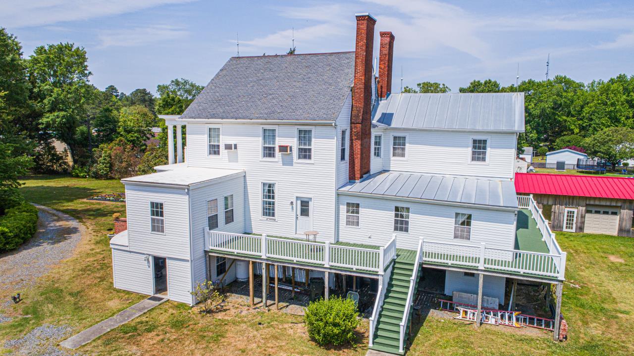 c-1836-1837-historic-hyco-house-6-500-sf-on-3-levels-fx4664