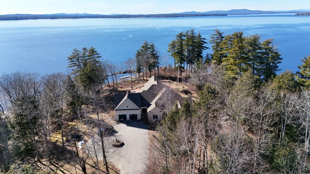 Sebago Lakefront Property AP24036