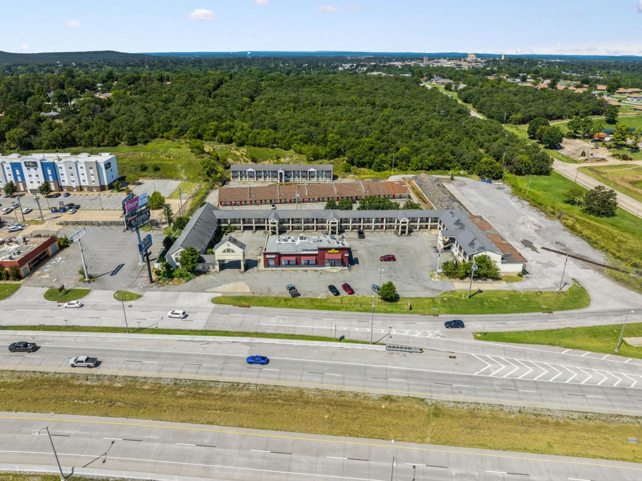 https://www.tranzon.com/propertyimages/169719_17609.jpg
