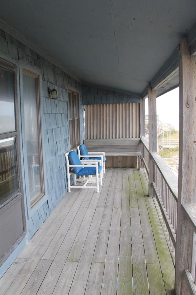 SOLD at auction 4 BR/3 BA Oceanfront Condo, Duck NC 5 Week Co