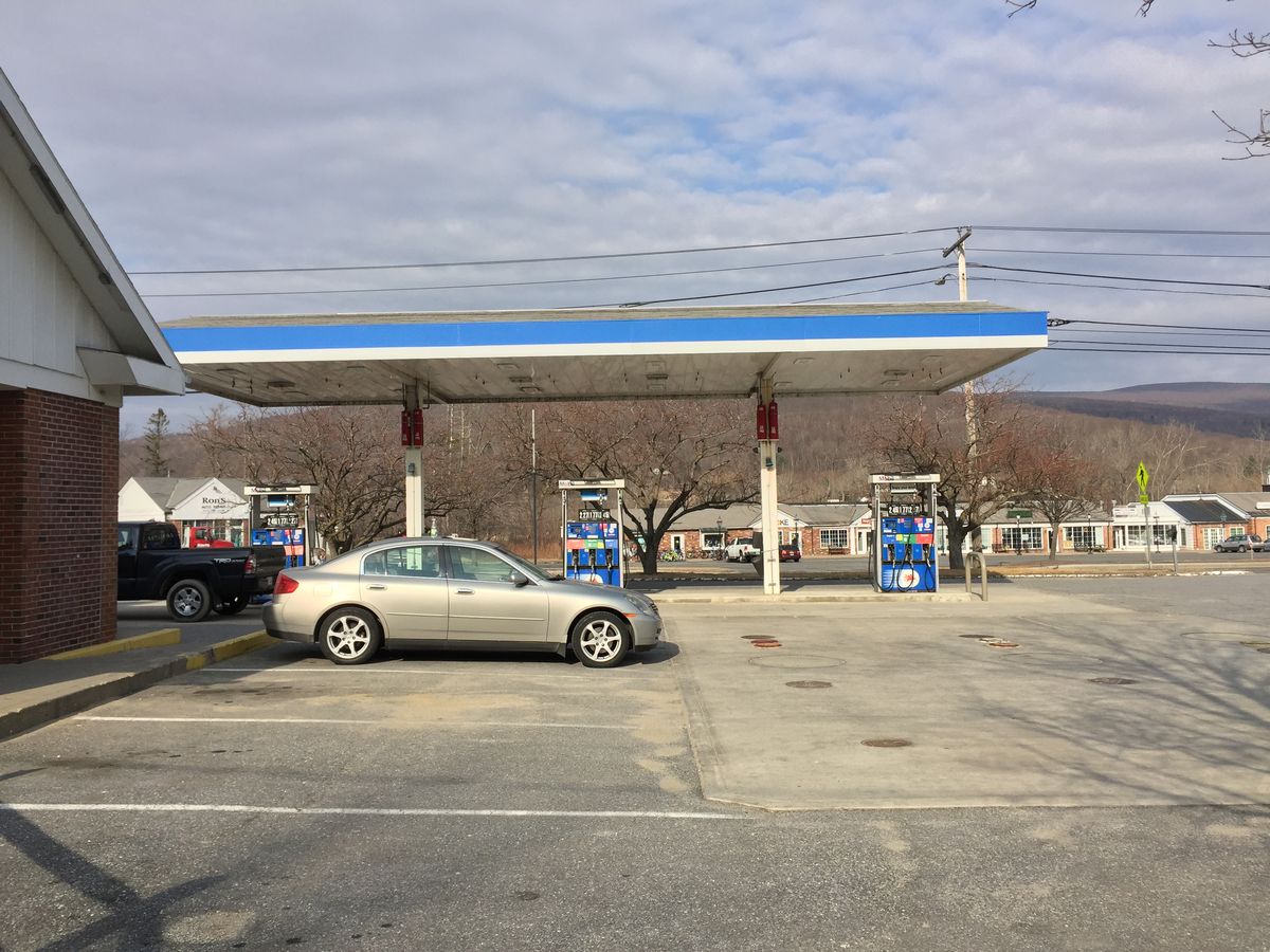 SOLD at auction Gas Station/CStore With Drive Thru Williamstown, MA