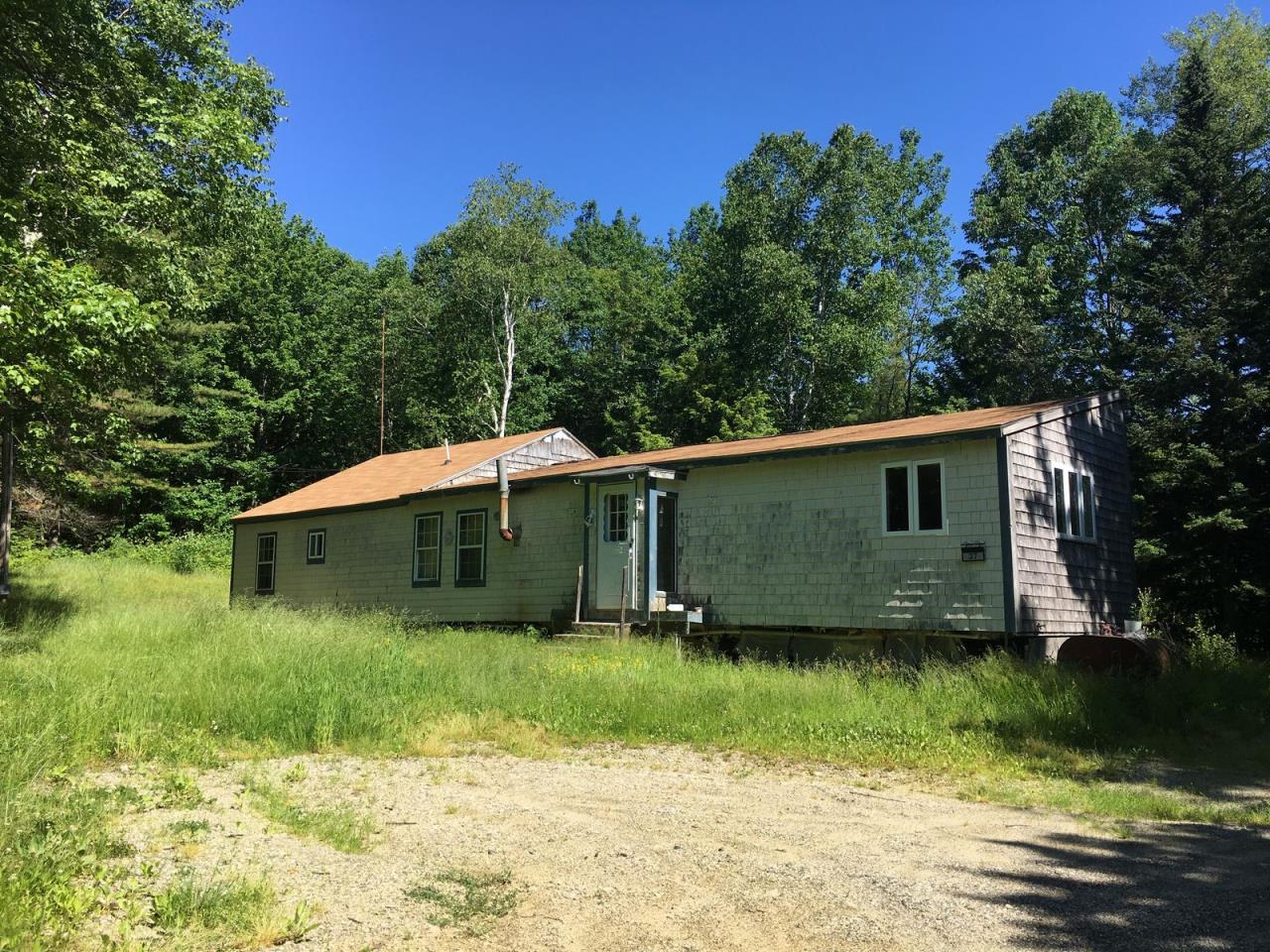 SOLD at auction Tax Acquired Mobile Home Minimum Bid of 32,000