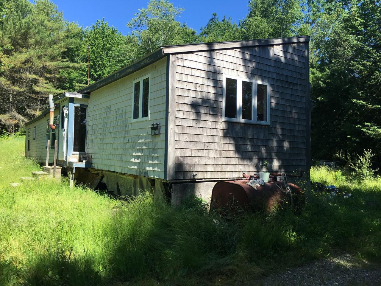 SOLD at auction Tax Acquired Mobile Home Minimum Bid of 32,000