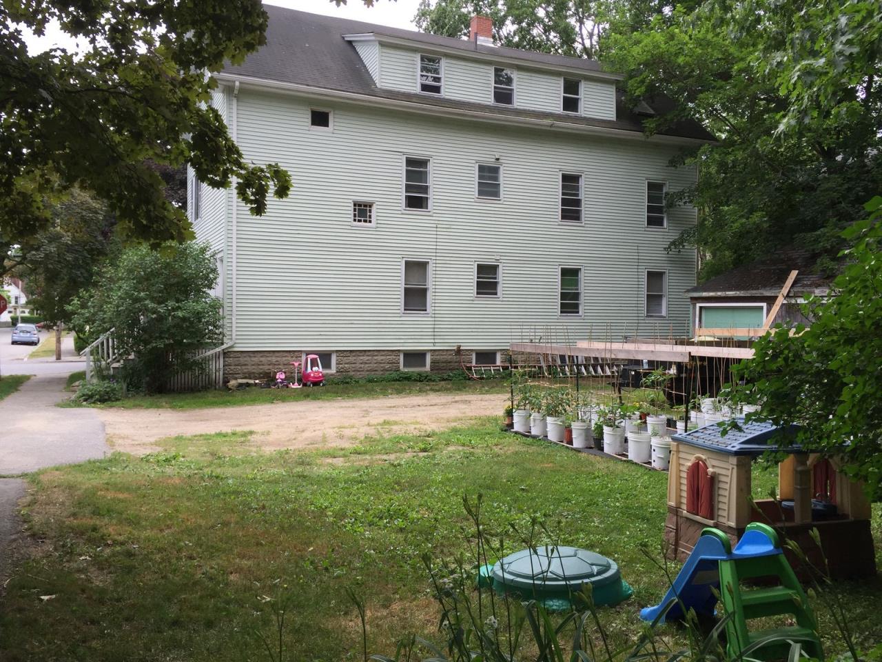 Apartment Building Auctions sold at auction : lender ordered - 3-unit apartment building Apartment Building Auctions sold at auction : lender ordered - 3-unit apartment building