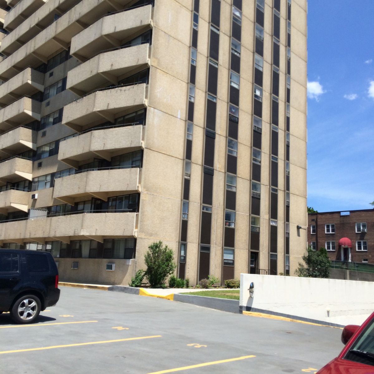 SOLD at auction Bank Owned Residential CoOp Unit Yonkers, NY