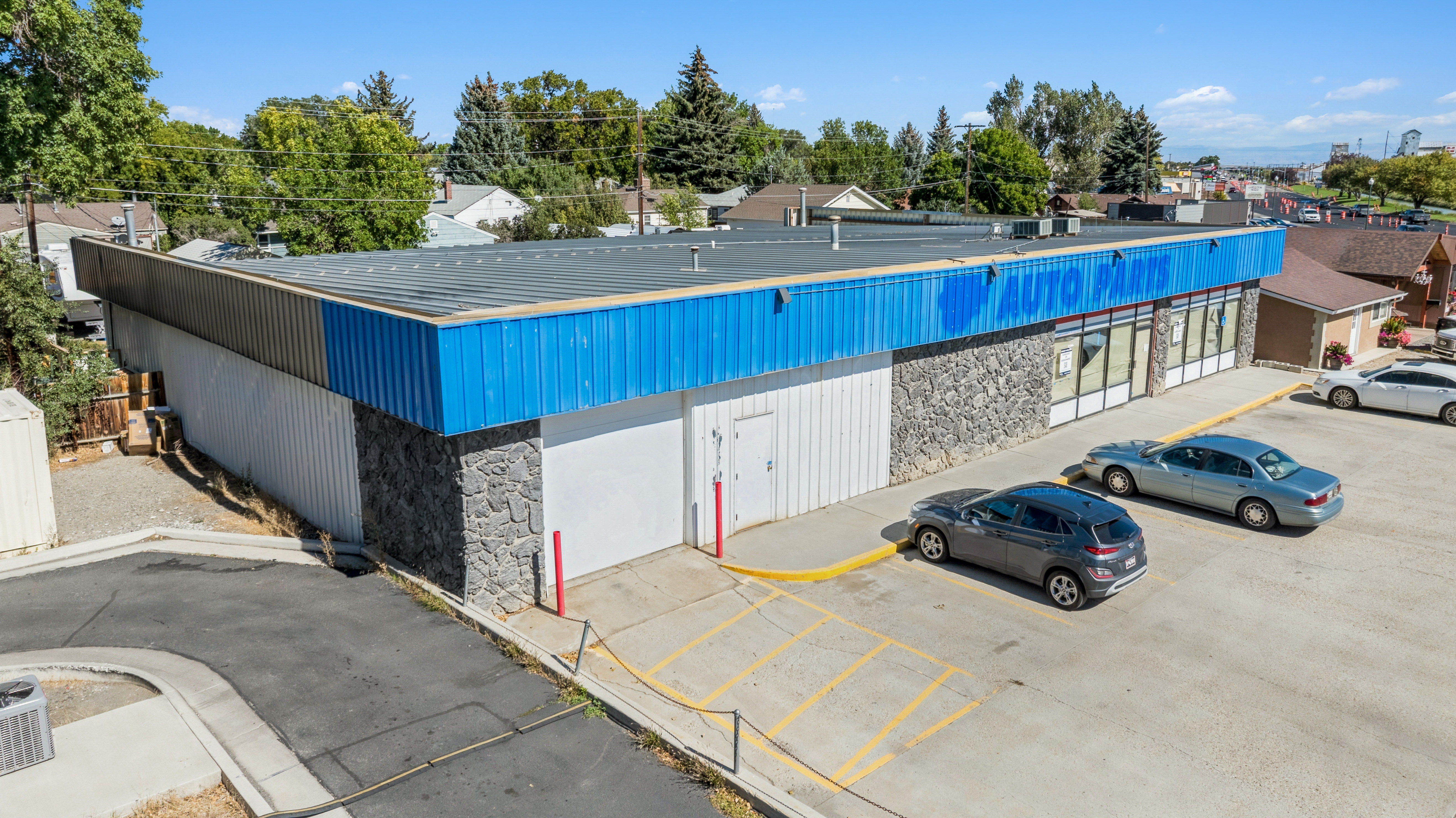 Corp Surplus - Freestanding Retail, Exceptional Visibility