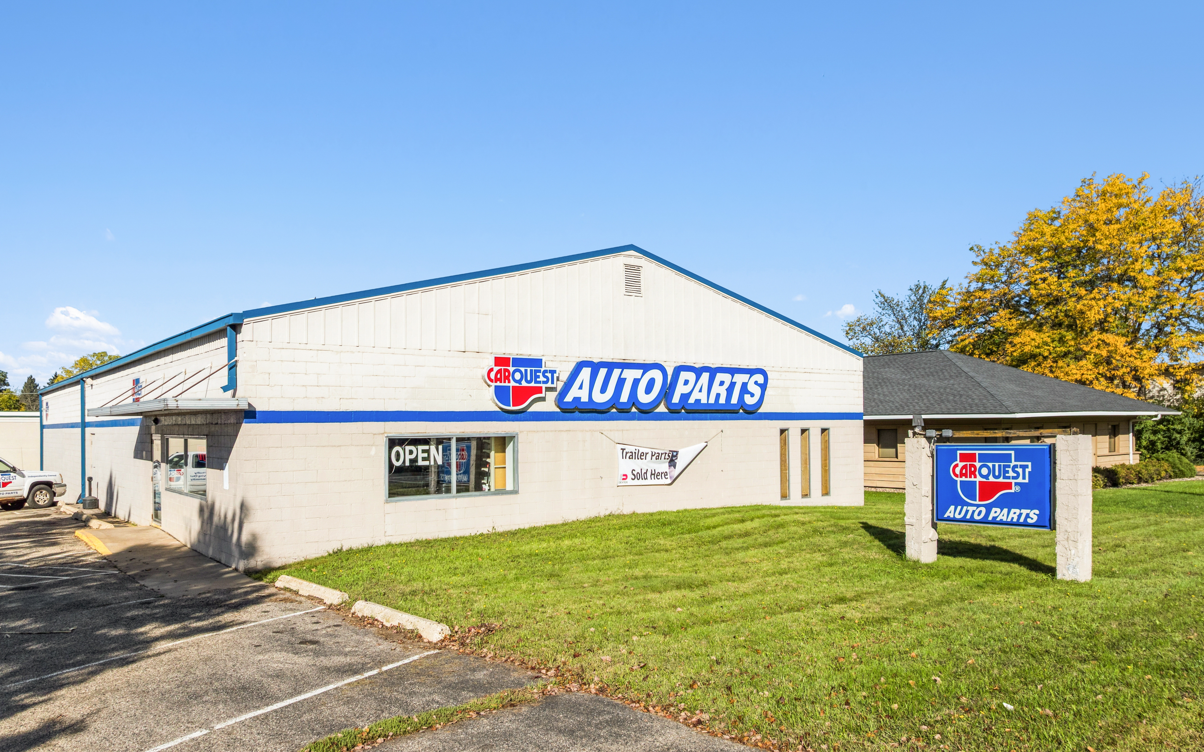 Corporate Surplus - 5,000+ SF Freestanding Comm/Retail Bldg